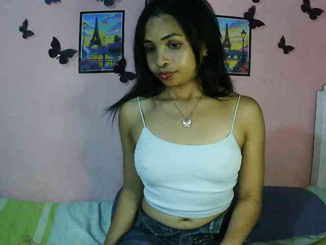 Ashlii webcam