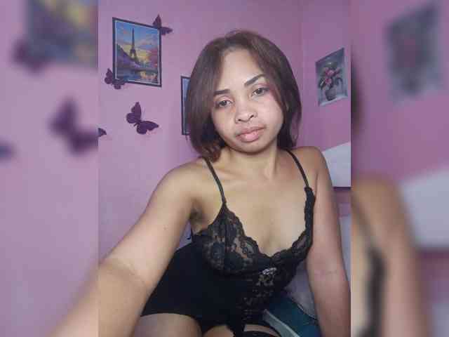 Ashlii webcam