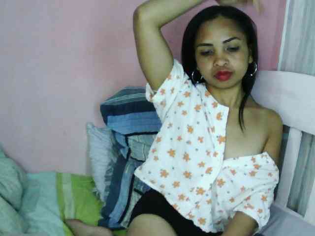 Ashlii webcam