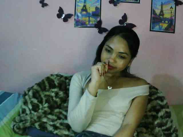 Ashlii webcam