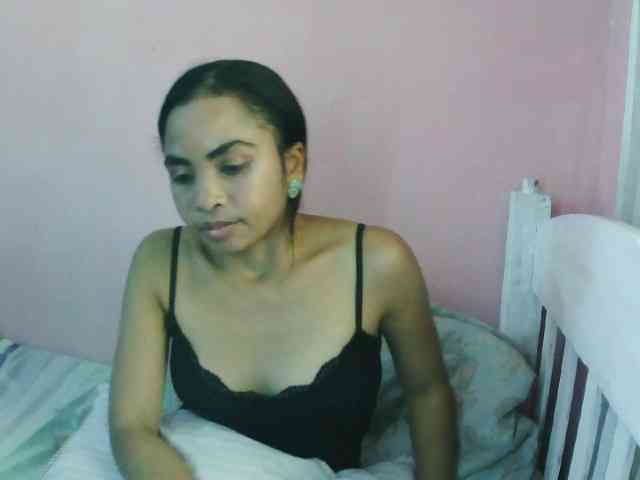 Ashlii webcam
