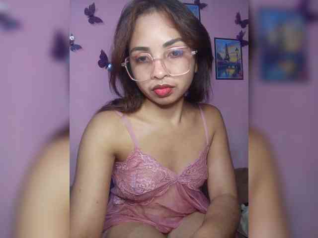 Ashlii webcam