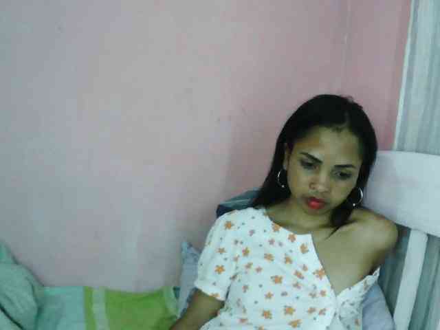 Ashlii webcam