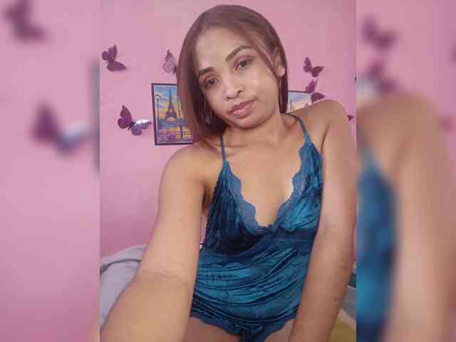 Ashlii webcam