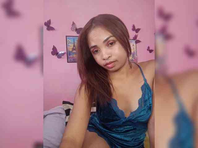 Ashlii webcam