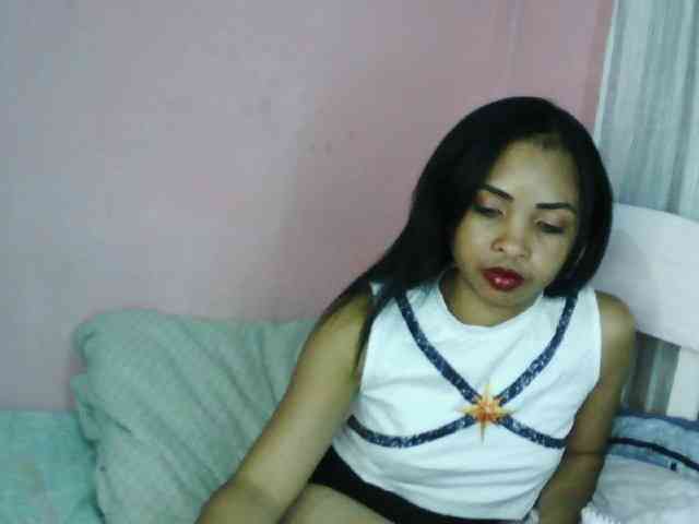 Ashlii webcam