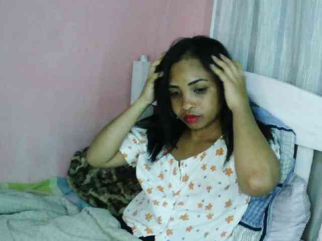 Ashlii webcam