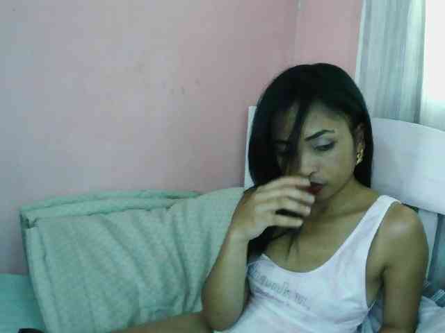 Ashlii webcam