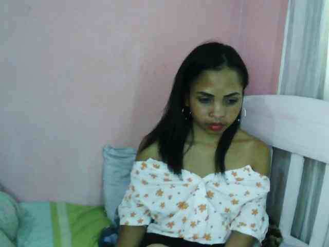 Ashlii webcam
