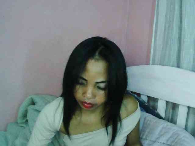 Ashlii webcam