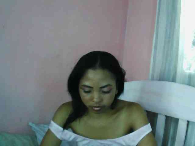 Ashlii webcam