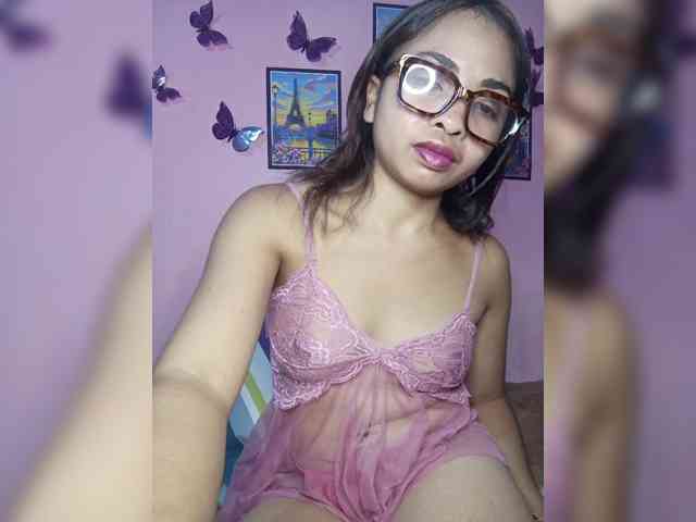 Ashlii webcam
