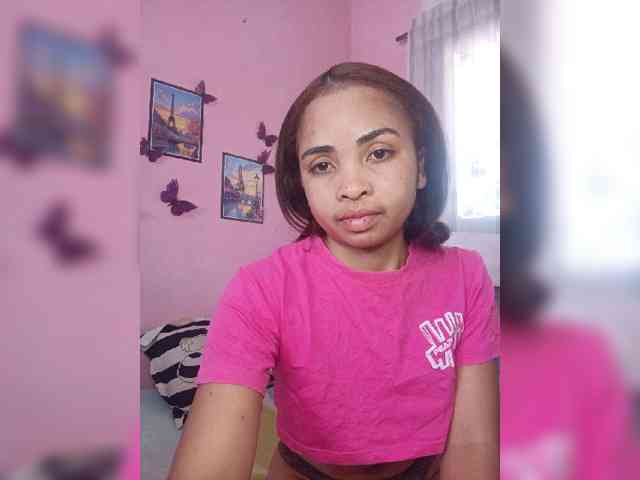 Ashlii webcam