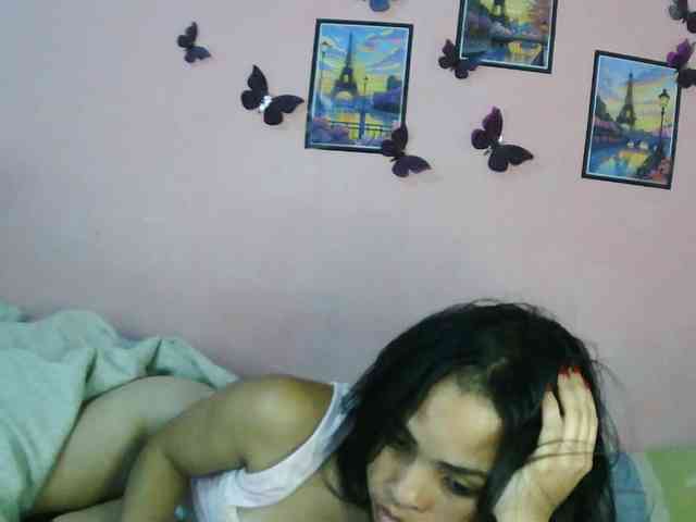 Ashlii webcam