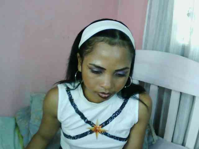 Ashlii webcam