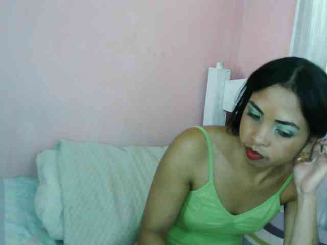 Model: Ashlii