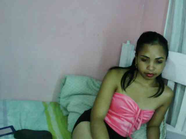 Ashlii webcam