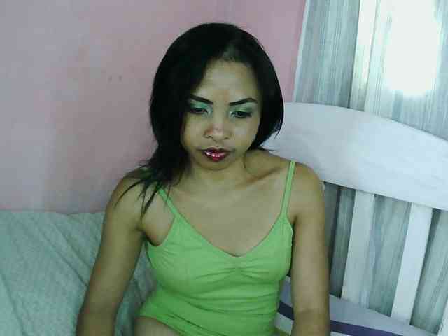 Ashlii Live Webcam on BongaCams