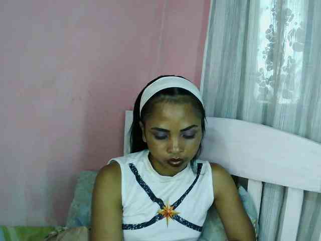 Ashlii webcam