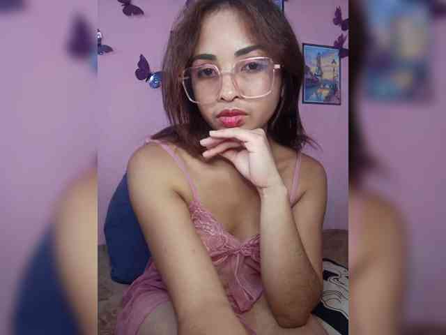 Ashlii webcam