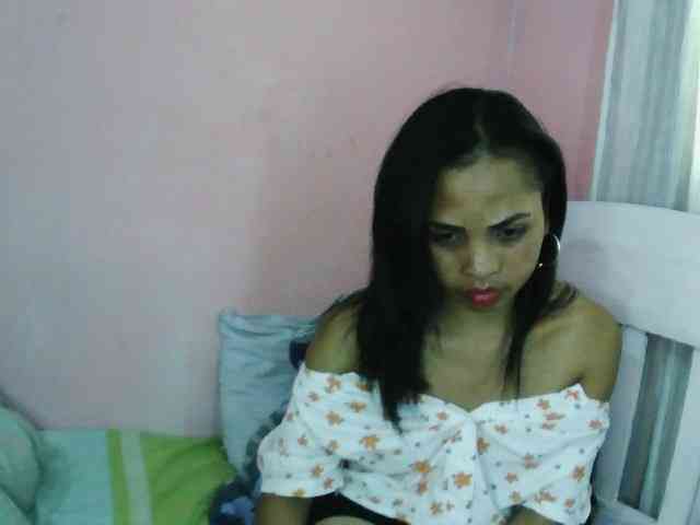 Ashlii webcam