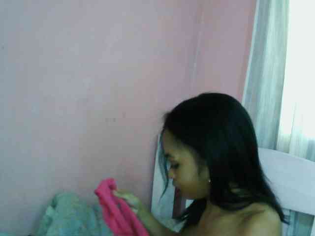 Ashlii webcam