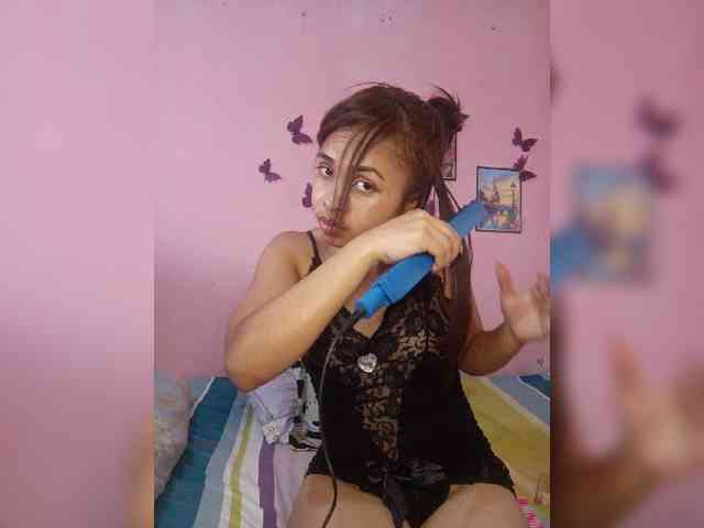 Ashlii webcam