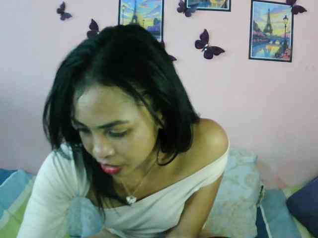 Ashlii webcam