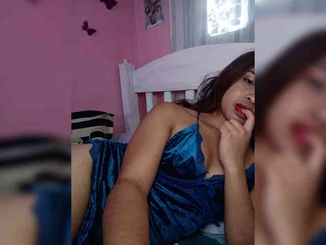 Model: Ashlii