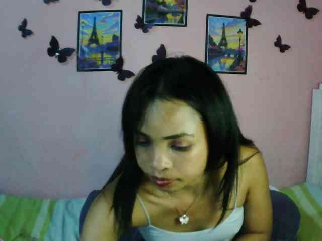 Model: Ashlii