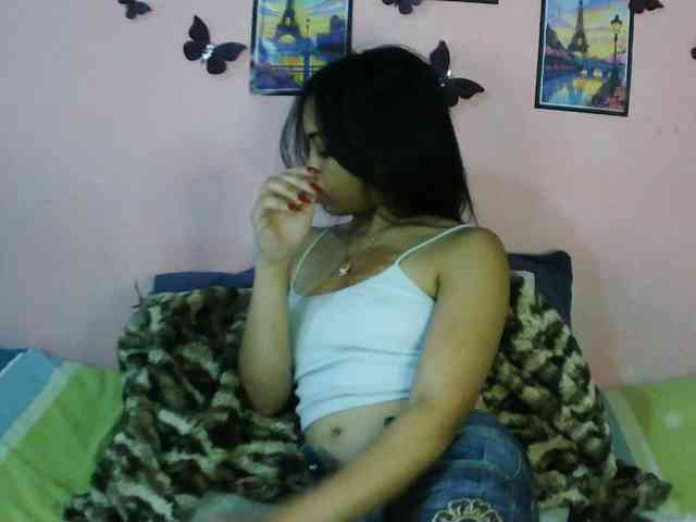 Ashlii webcam