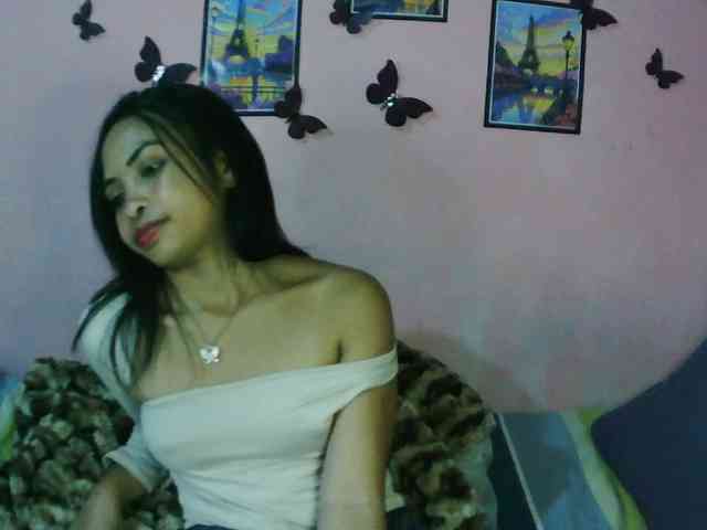 Ashlii webcam