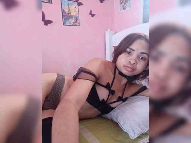 Ashlii webcam