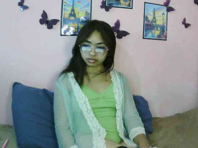 Ashlii webcam