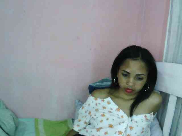Ashlii webcam
