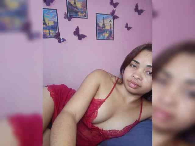 Ashlii webcam