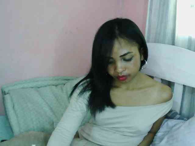 Ashlii webcam