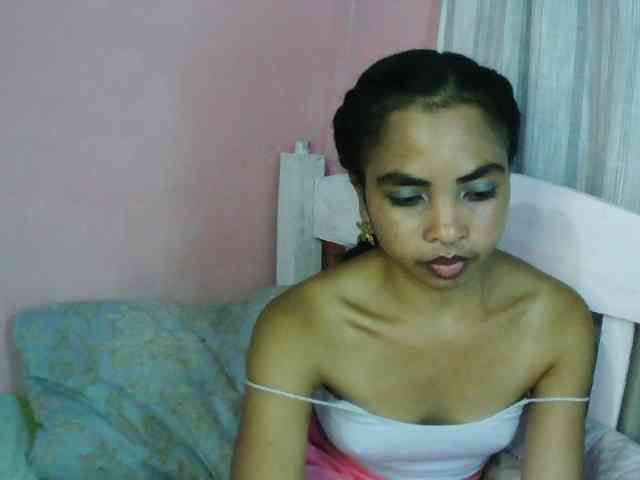 Ashlii webcam
