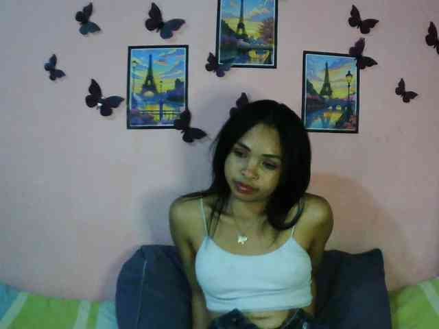 Ashlii webcam