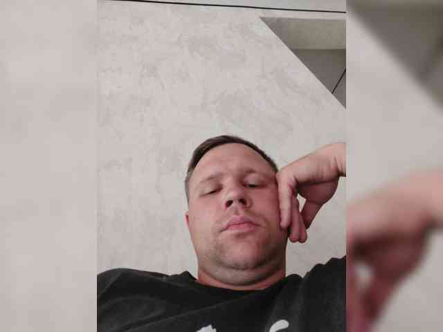 Grigorii65441 Live Webcam on BongaCams
