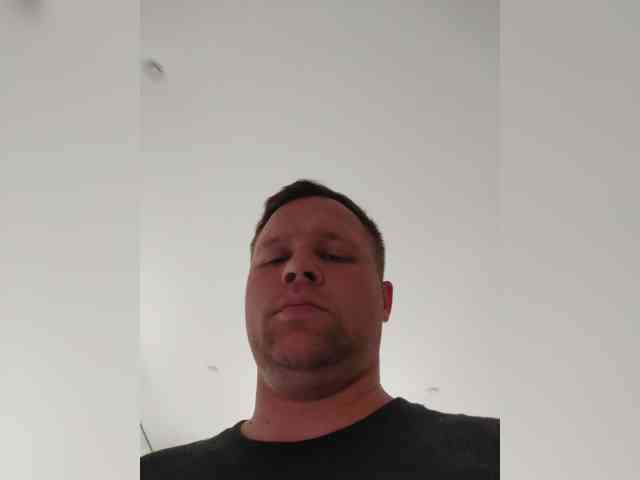 Grigorii65441 Live Webcam on BongaCams