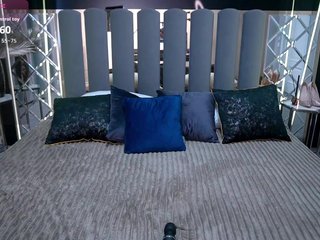 CassandraGoldd Porn Show