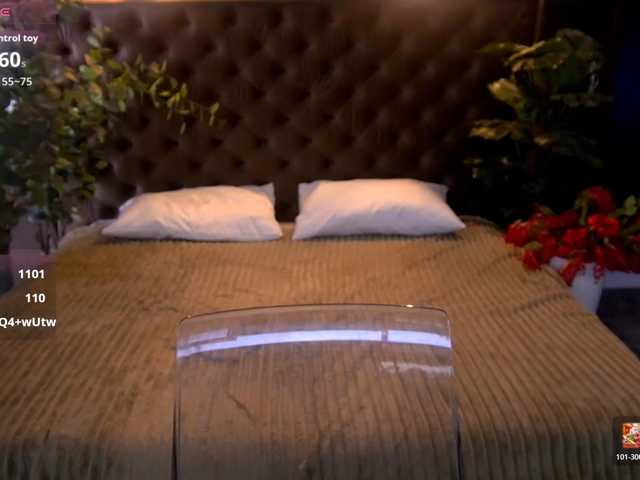 CassandraGoldd live cam preview