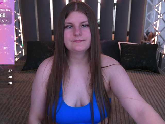 CassandraGoldd live cam on BongaCams