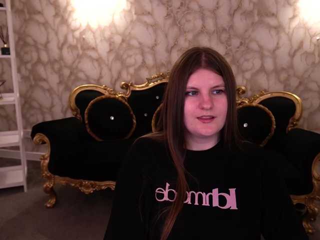 CassandraGoldd live cam on BongaCams