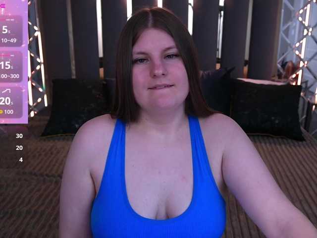 CassandraGoldd live cam on BongaCams