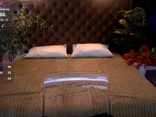 CassandraGoldd live cam on BongaCams