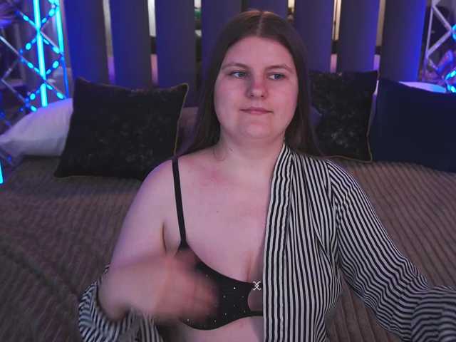 CassandraGoldd live cam on BongaCams