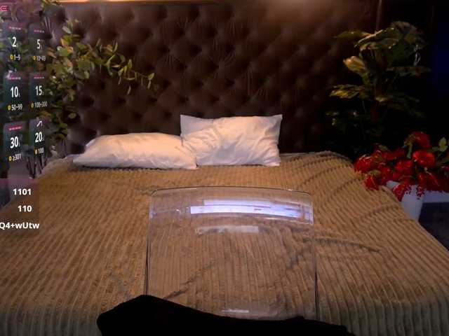 CassandraGoldd live cam on BongaCams