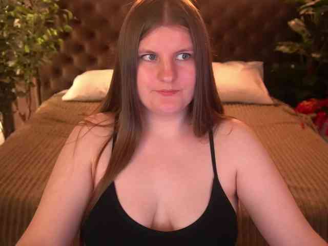 CassandraGoldd webcam